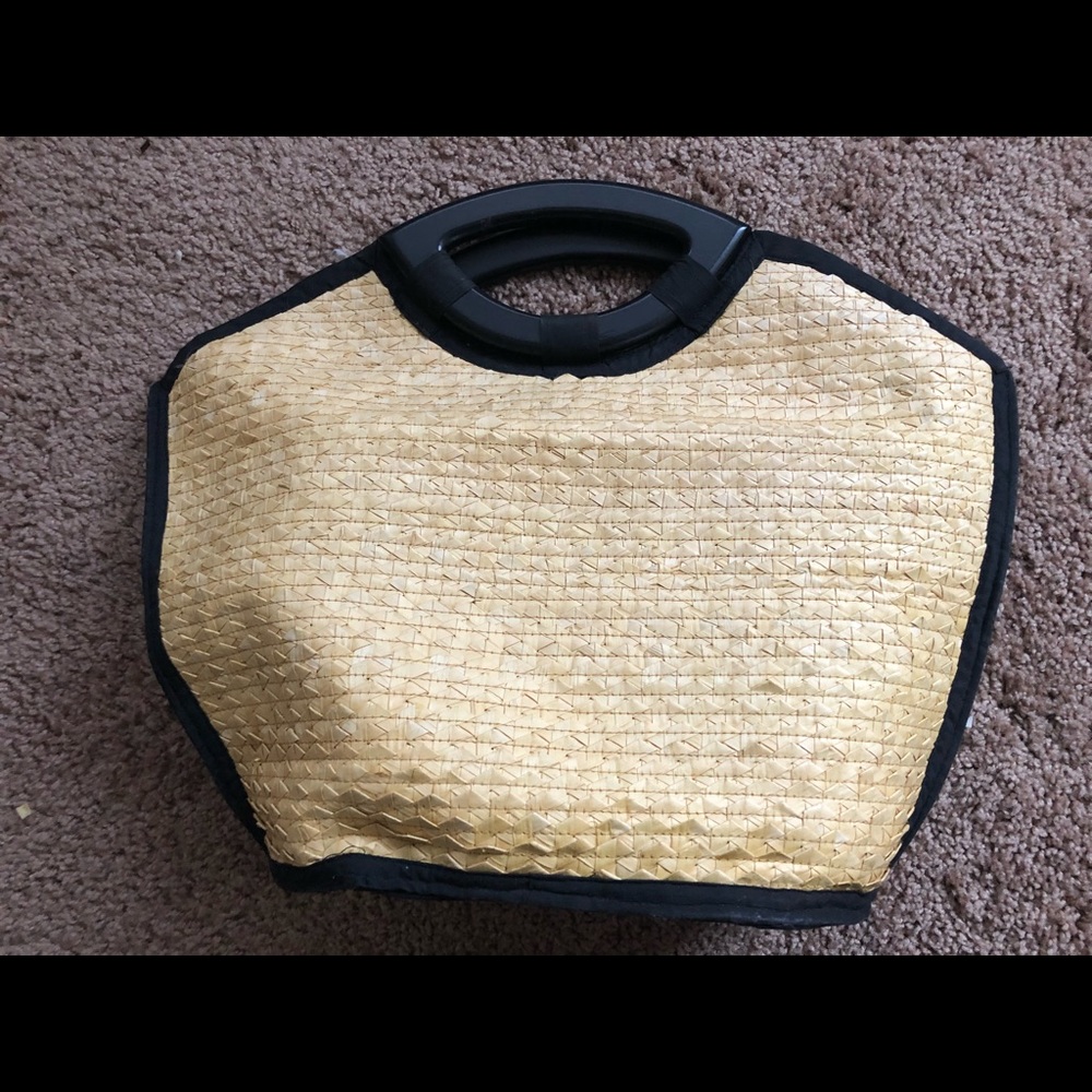 Cute summer bag!